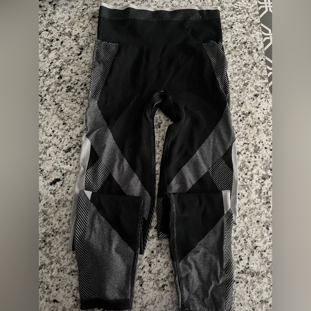 Women Pink Leggings Black Small